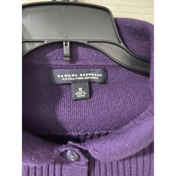 Banana Republic Extra Fine Merino Purple Cardigan Sweater Size Medium - Picture 3 of 9